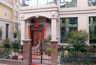 选购农村别墅门，就选欧华尊邸